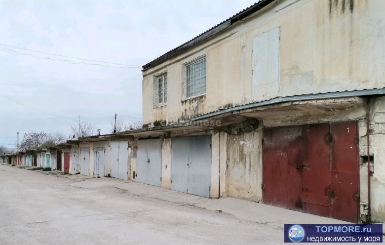 Классный гараж в ГК "Бриз" , возле Дворца Культуры Рыбаков, ул. Павла Корчагина.  Смотровая  яма с подвалом... - 1