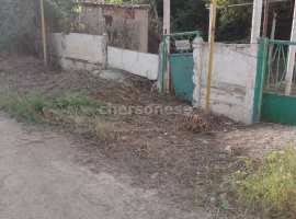 Продам дом в п.Песчаное, ул. Басейная Центральная улица с выездом...