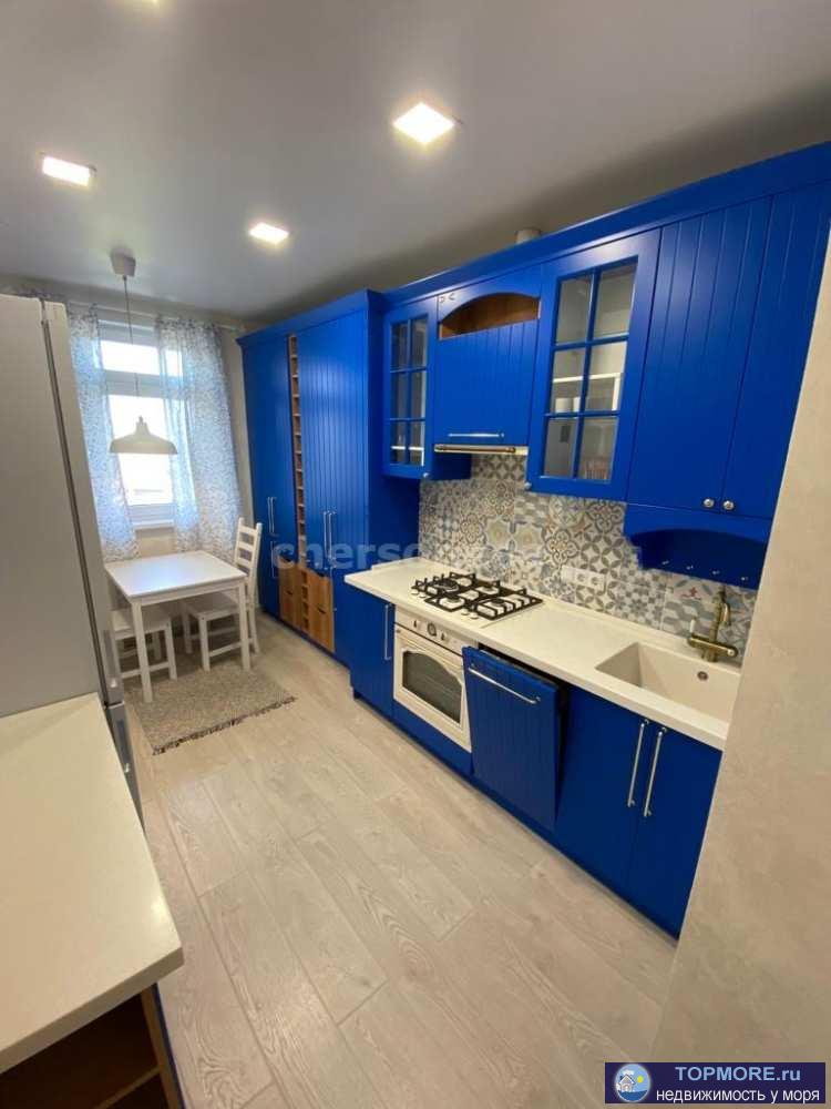  В продаже двухкомнатная квартира в близости к центру Севастополя.         Про квартиру: полностью готова к...