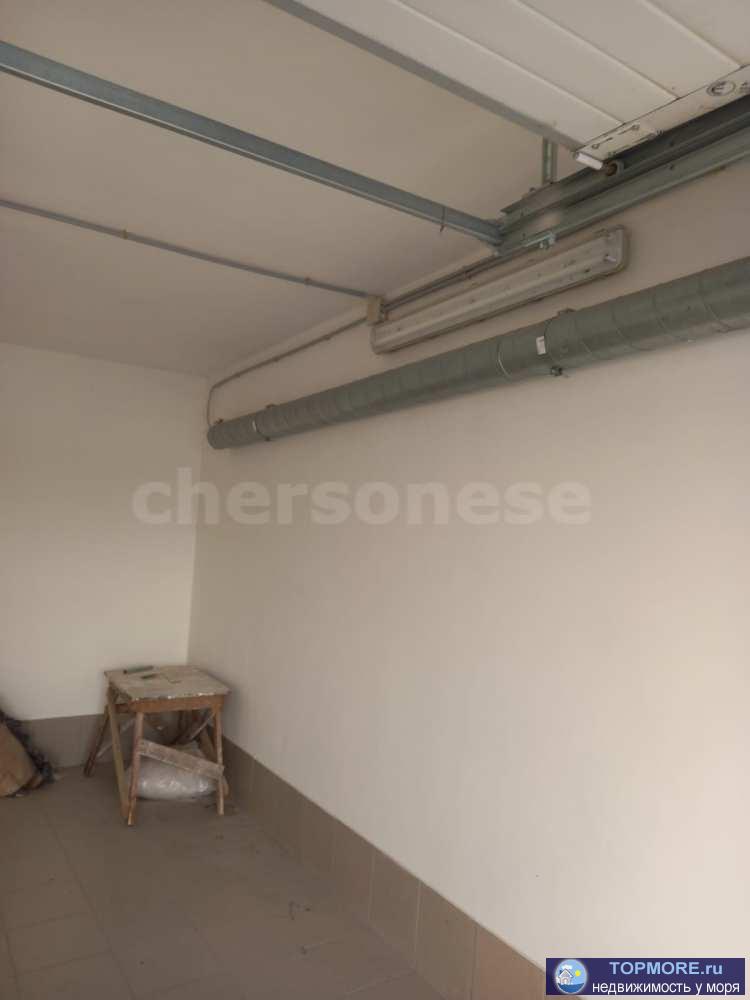 Лот № 73824  Продаётся капитальный гараж с документами в лучшей, востребованной локации в городе на проспекте... - 2