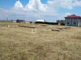 Продам земельный участок 8 соток ИЖС, р-н 
Аджиголь, ул. Скифская,...