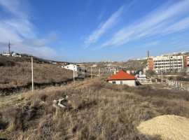 Продам земельный участок 10 соток, ИЖС, ул. 
Щебетовская 93,...