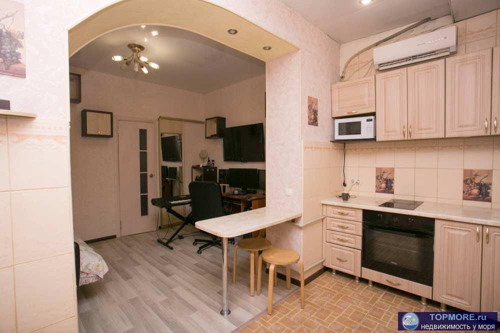 Лот № 168892. Продается квартира студия в центре Адлера. Своя собственная территория. Ремонт, мебель, техника.В...