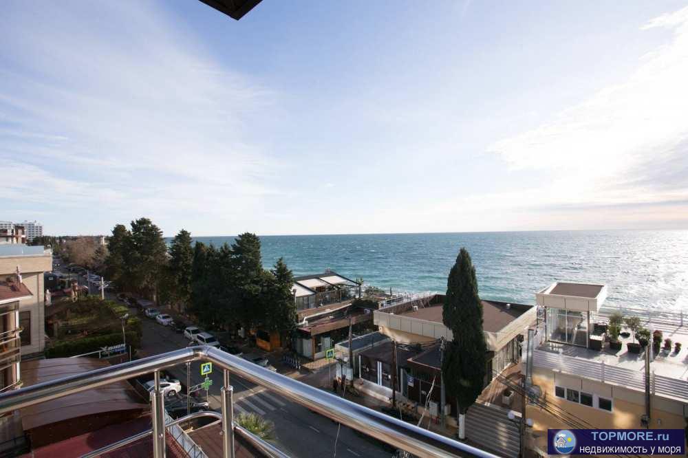 Лот № 174553. Квартира прямо у моря!  Продаётся квартира на первой береговой линии в пгт Сириус с выполненным... - 1