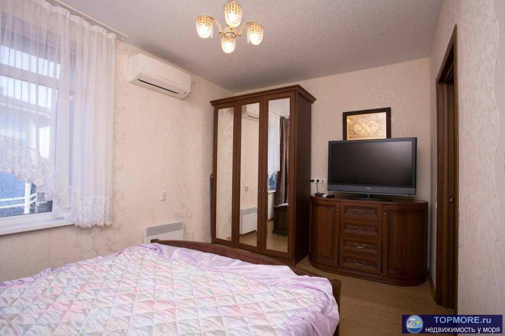 Лот № 174553. Квартира прямо у моря!  Продаётся квартира на первой береговой линии в пгт Сириус с выполненным... - 2