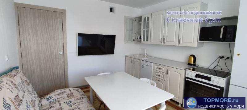 Продаётся отличная 2-х комнатная квартира в Анапе. 64 кв.м.  Пониженный тариф на свет. Развитая инфраструктура, школа...