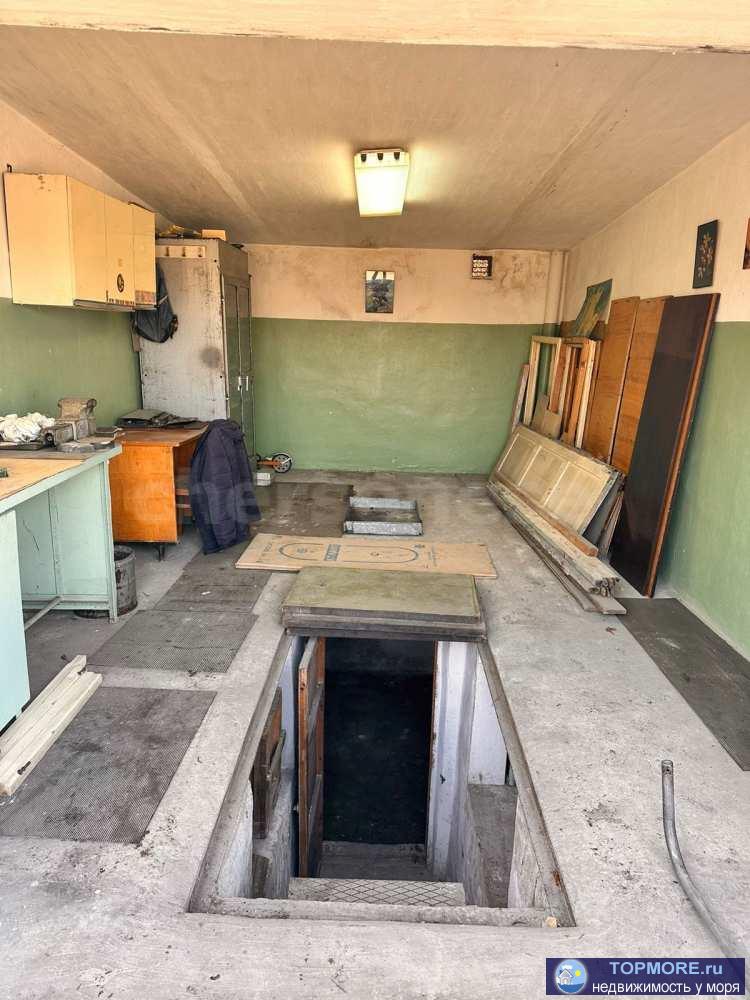 Лот № 73900  Продается капитальный гараж в  ГСК Гавань, улица Пролетарская.  Гараж каменный 32,9 м. кв. в два этажа,... - 1