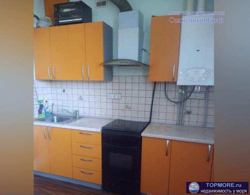 Продаётся 2-х комнатная квартира в г.Анапа. 43 кв.м. Район Центрального рынка. Индивидуальное газовое отопление.... - 2