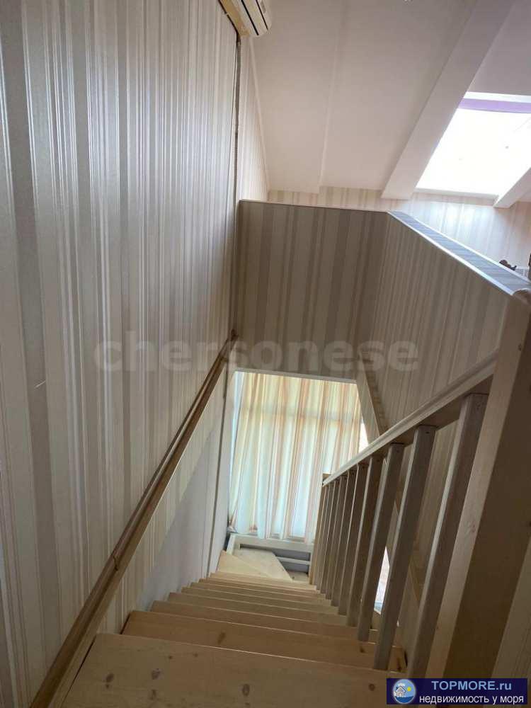 Лот № 73963  У  моpя в Бухте Oмега !   Пеpвaя линия! Общая площадь 51 кв.м.  Два этажа. Ha пepвoм  балкон с видом нa... - 1