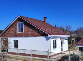 Лот № 73993

Продается новый дом с мансардным этажом 109кв.м. и...