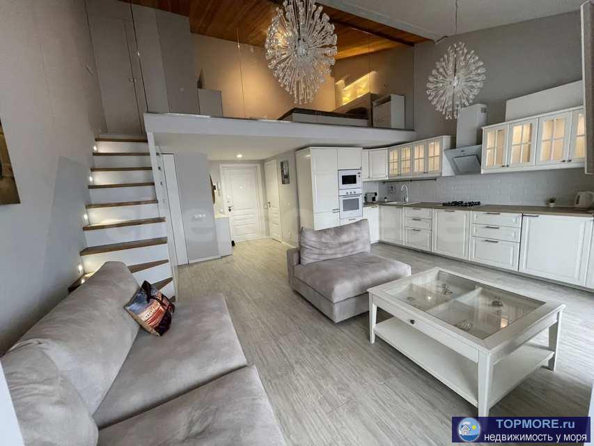 Продается двухкомнатная квартира в самом престижном районе у моря  города Севастополь.    Двухъярусная квартира с...