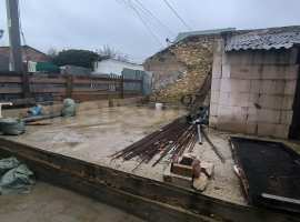 Объект № 73832

 Дом на учaстке 1 cотка в тихом историческом центре...