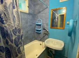 Сдается на длительный период 2- х комнатная квартира в самом центре...