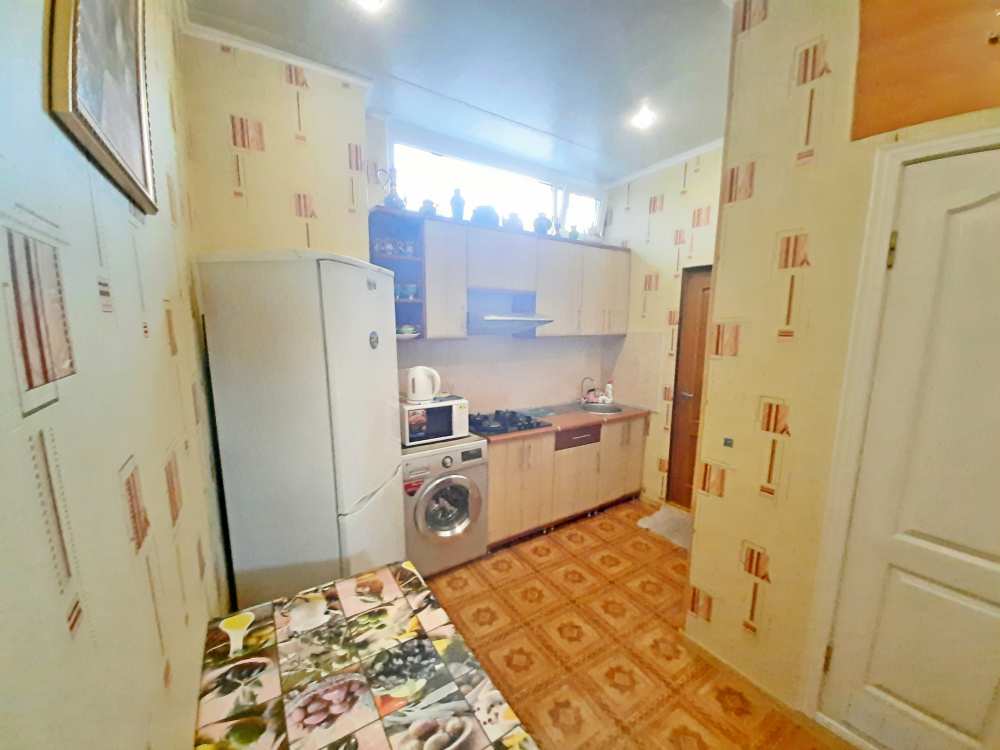 Сдаётся уютная однокомнатная квартира со всеми удобствами, (от трёх суток проживания) ,до моря 100 метров, Здание... - 2