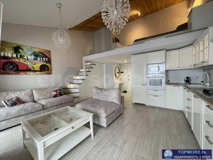 Продается двухкомнатная квартира в самом престижном районе у моря  города Севастополь.    Двухъярусная квартира с... - 1