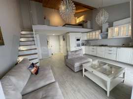 Продается двухкомнатная квартира в самом престижном районе у моря...