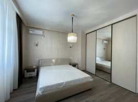 Сдаются на длительный период видовые апартаменты в новом доме в...