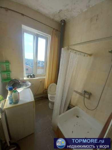 Сдается длительно 2-х комнатная квартира в частном доме на пл Восставших. Комнаты изолированные. В доме АГВ. Имеется...