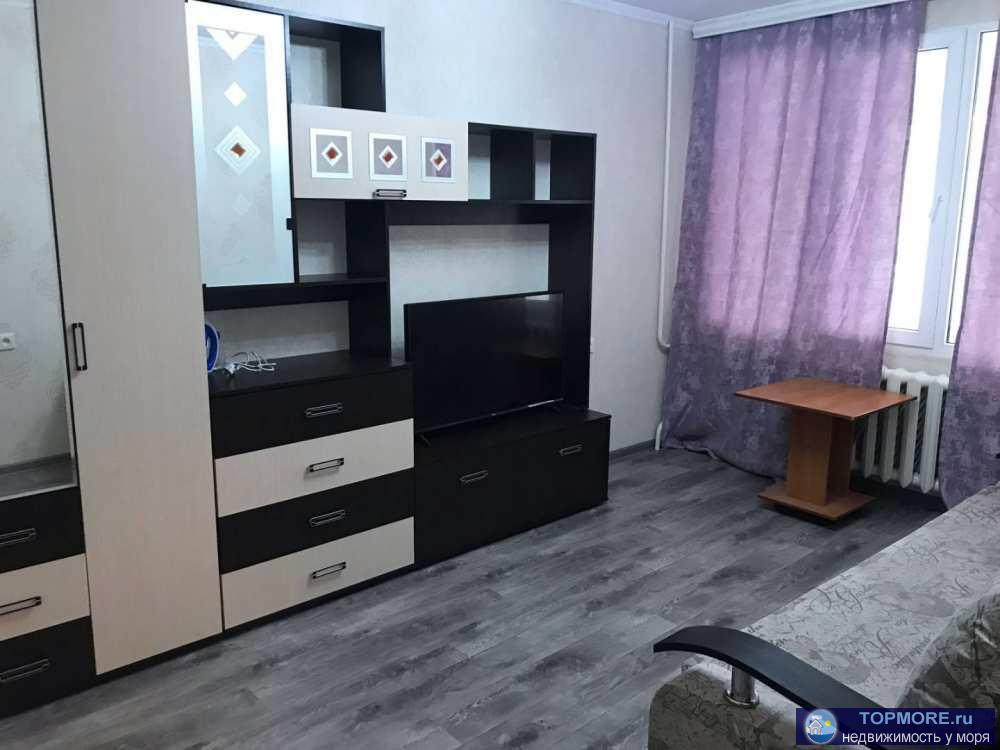 Лот № 178068.    B пpoдaже отличная однoкoмнатнaя квapтиpa в центре Лазaревcкого! В шаговой доступности - детский...