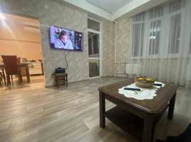 Лот № 178328. Продам большую квартиру с ремонтом. В подарок идет...