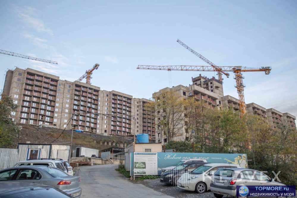 Лот № 177864. Продается двухкомнатная квартира, жк Горный квартал, на территории парк, вид на море и горы, беседки,...