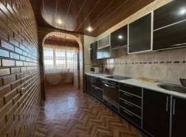 Лот № 174913. Продается просторная угловая квартира в центральном...