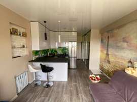 Лот № 178896. Продаётся светлая квартира-студия с видом на море по...