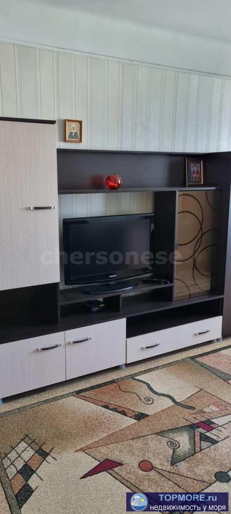 Лот № 74435  Сдается двухкомнатная квартира с хорошим ремонтом.   Квартира комфортабельная и уютная. Большие,... - 1