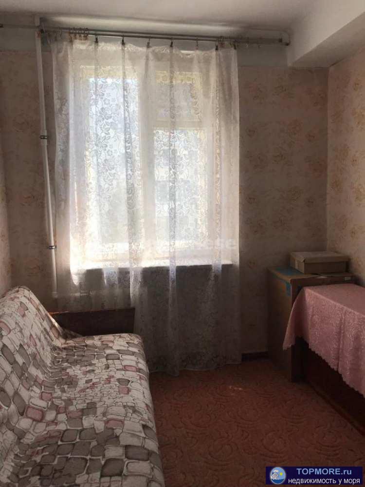 Сдается двухкомнатная квартира, желательно для семейной пары.. Расположена она в шаговой доступности от моря, что... - 1