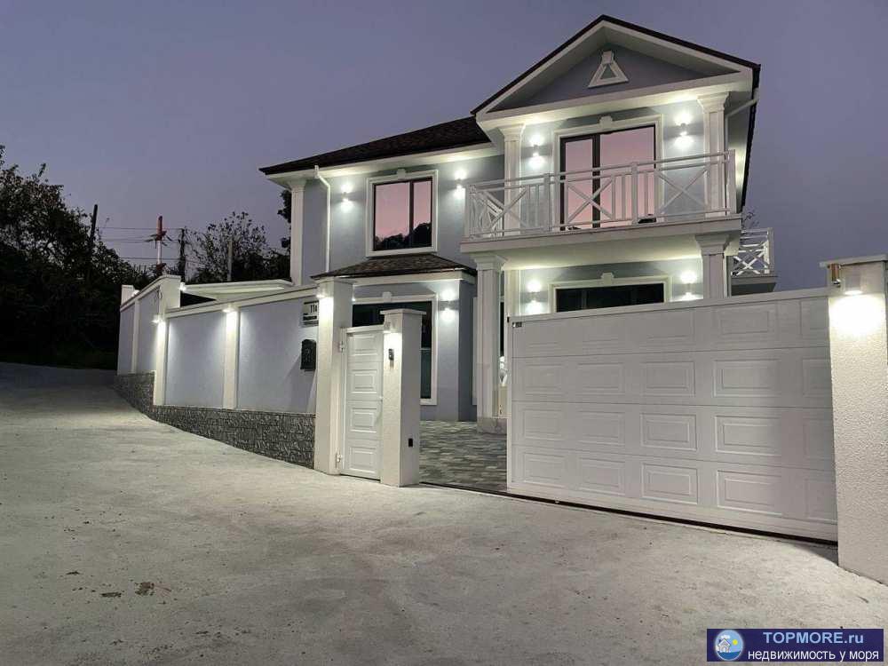 Лот № 176624. Продаётся просторный дом в Молдовке с террасой, бассейном, и участком 5 соток. Характеристики дома:-...