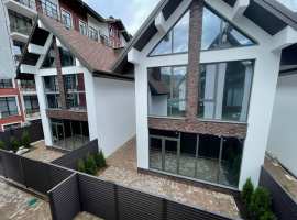 Лот № 163744.  
Продается новейший дом в экологичном коттеджном...