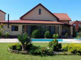 Лот № 181509. Продается уютный дом в Анапе
Просторный жилой дом с...