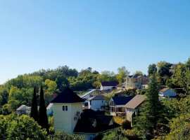 Лот № 181258. 


Дом на берегу Черного моря - идеальное...