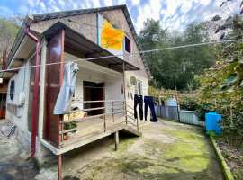 Лот № 163873.  Продаю дом площадью 78,7 м2, участок 4 сот. . Рядом...