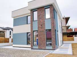 Лот № 155074. кп Мандариновые сады - состоит из 5 домов.
 
Хороша...