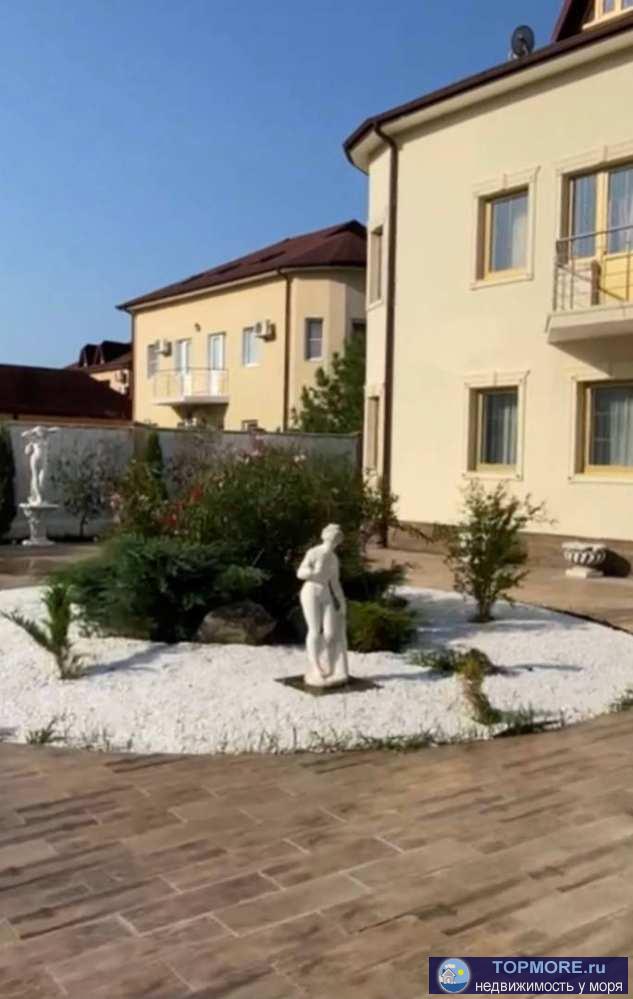 Лот № 153060. Красивый, уютный дом в тихом живописном месте на берегу озера в элитном коттеджном поселке Кон... - 2