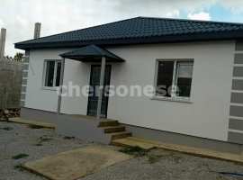 Общие сведения

Продается уютный одноэтажный кирпичный дом площадью...