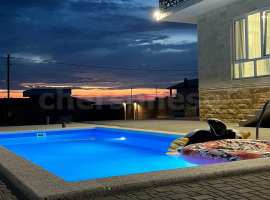 Объект № 74936

Предлагаем к продаже великолепный двухэтажный дом...