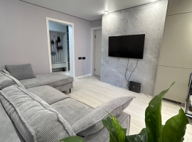 Лот № 186178. Представляем вашему вниманию стильную евротрешку с...