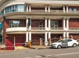 Лот № 185582. Роскошный, элитный 16-ти этажный многоквартирный дом...