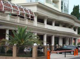 Лот № 185558. Роскошный, элитный 16-ти этажный многоквартирный дом...