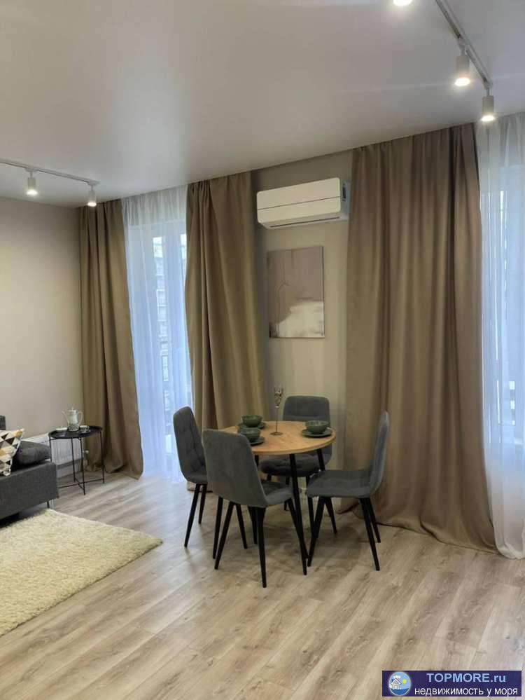 Лот № 186379. Продается 1 комнатная квартира в жк Летний. Закрытая территория. Подземная, наземная парковка. Детские,...