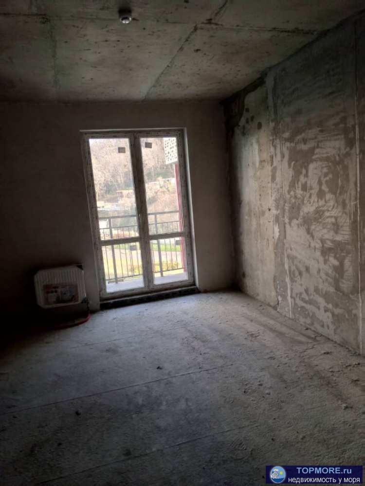 Лот № 186373. Продается студия в жк Летний. Закрытая территория. Подземный, наземный паркинг. Детские площадки.... - 1