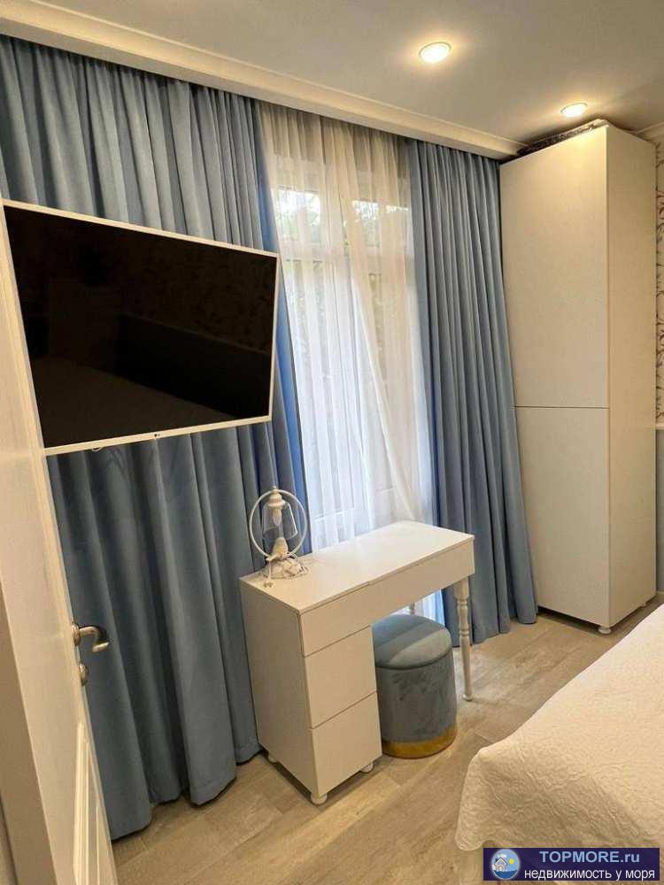 Лот № 184150.   Продается уютная двухкомнатная квартира с просторной террасой и двумя парковочными местами.  Площадь... - 2