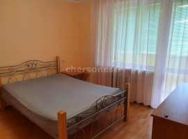 Лот № 75033 Сдается длительно просторная трехкомнатная квартира....