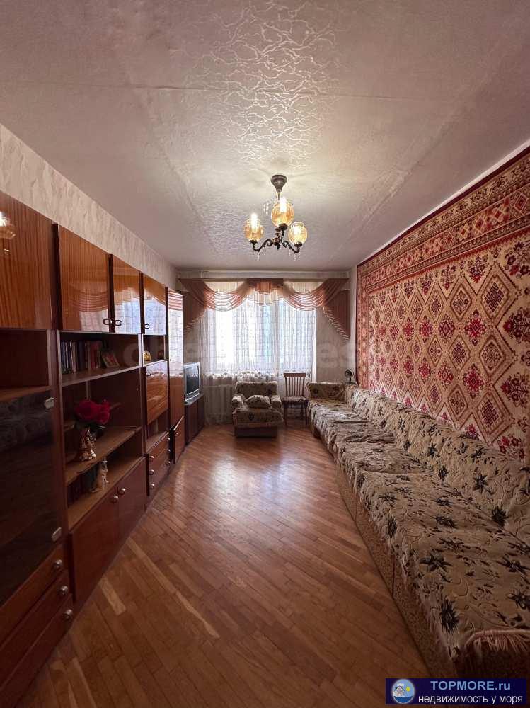 Лот № 75037  Сдается двухкомнатная квартира в центре города возле пл. Нахимова.  Закрытый двор, со своей парковкой!... - 1