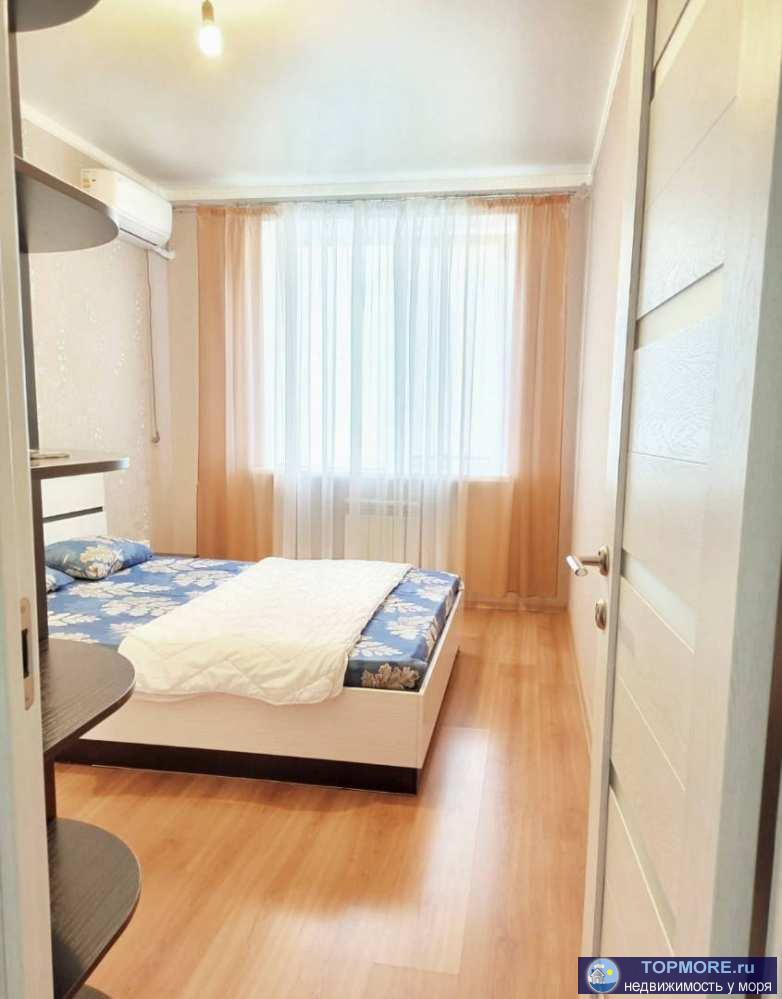 Лот № 186774. Дом небольшой, состоит из 6 этажей и насчитывает 16 квартир. Соседи доброжелательные, а в подъезде... - 2