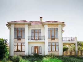 Продается новый дом 345 м2 с видом на море в коттеджном поселке в...