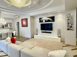 Лот № 186935. Представляем вашему вниманию роскошную квартиру...