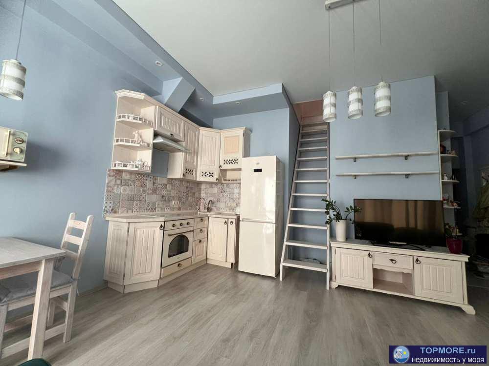 Лот № 186953. Квартира с отличным ремонтом на Голубых Далях .Спальное место на мансарде ,в квартире все... - 2